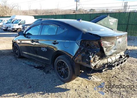 2020 Hyundai Elantra Value Edition z USA, uszkodzony, nr VIN 5NPD84LF9LH519041